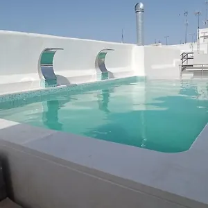 https://lindo-apartamento-en-el-centro-historico-de-cadiz-11006.es-andalucia.com