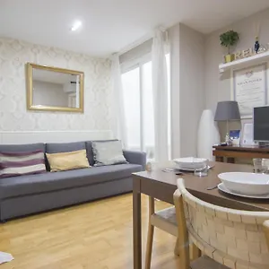 https://rentalsevilla-a-los-pies-de-las-setas.es-andalucia.com